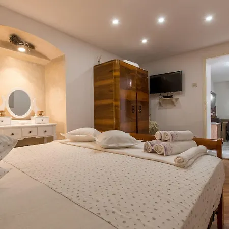 Sen - 130 M From Sea Apartment *